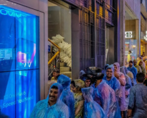 那些烈日下的排隊、等待，是一加在國內(nèi)的第一次大狂歡